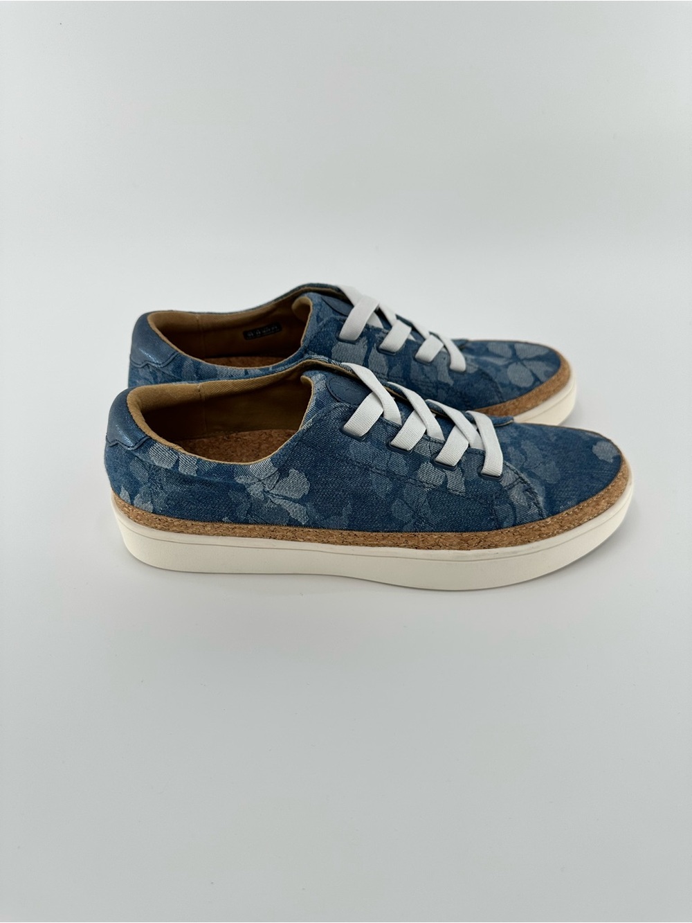 REVITALIGN Women’s Orthotic Slip-on Blue Denim Floral Sneakers Cork Trim Sz 10B